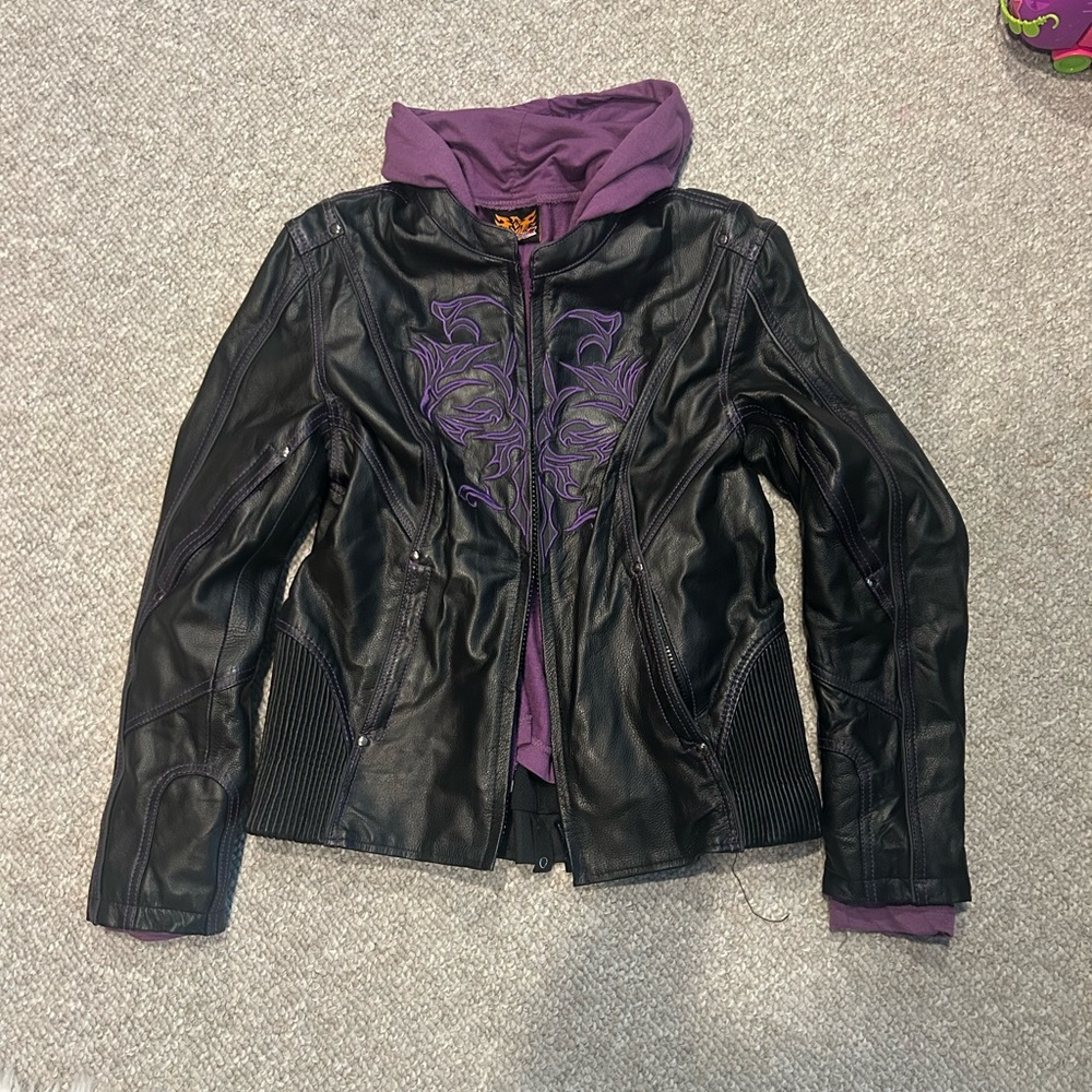 Milwaukee Leather Women’s Black Leather Moto Jacket Purple Embroidery Hoodie M